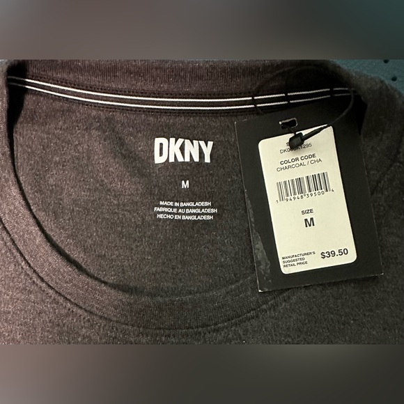 New DKNY men, T-shirts, size medium, 60% cotton - Picture 3 of 4